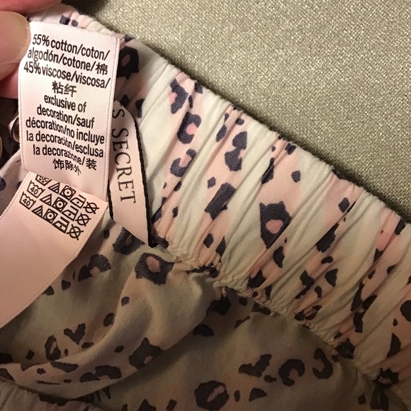 Victoria’s Secret Pajama Pants Striped - Picture 5 of 5